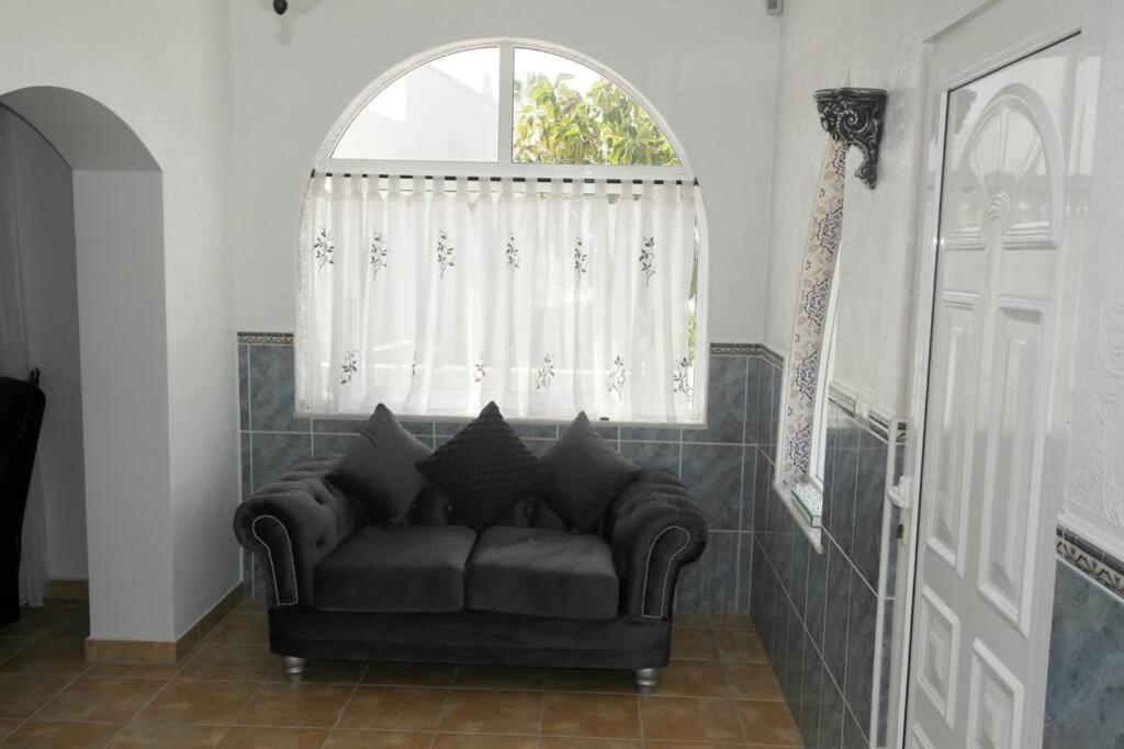 Casa Antony Apartment San Miguel De Salinas Bagian luar foto